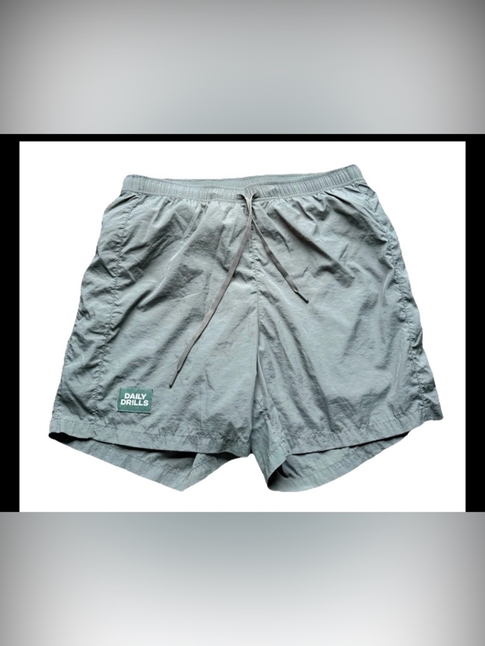 Daily Drills Men’s Army Green 100% Nylon Athletic Drawstring Shorts sz L